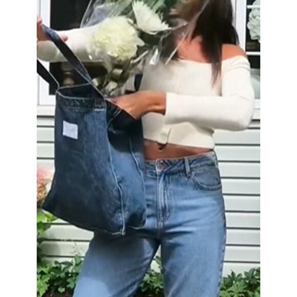 Dynamite Denim Tote Bag NWT - Picture 1 of 7